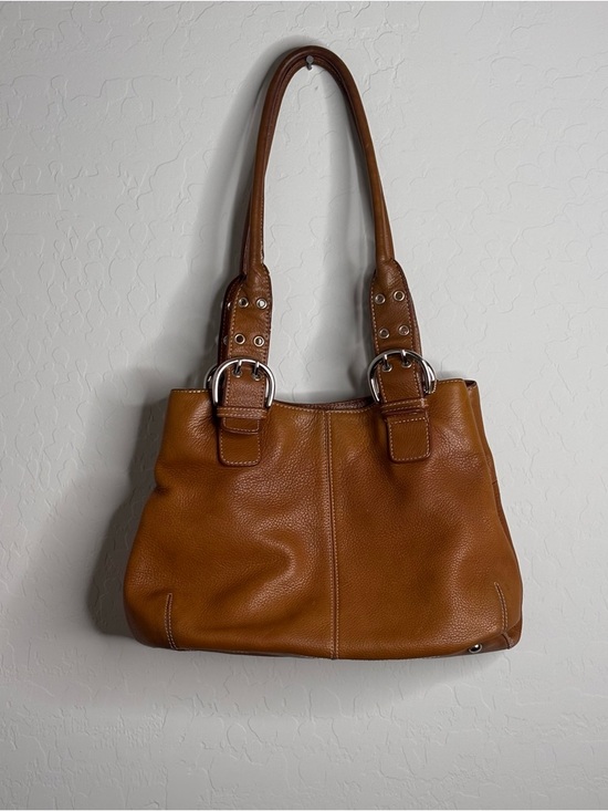 Tignanello Handbags - TIGNANELLO Satchel Tote Bag Caramel Leather Double Handle Magnet Closure